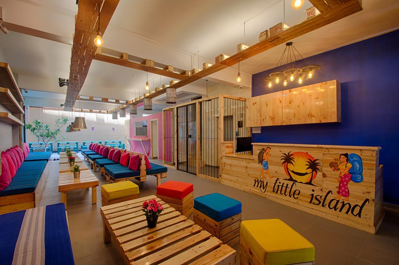 My Little Island Hostel Коломбо Екстериор снимка